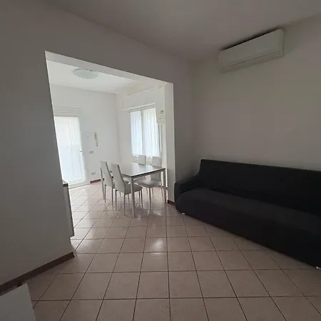 Marila Deluxe Giadino Con Idromassaggio Apartment Lido di Jesolo